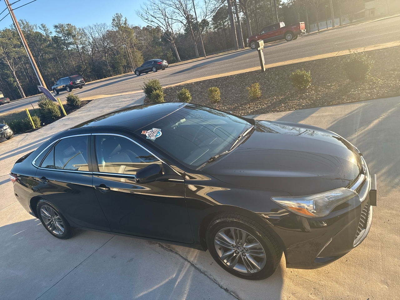 Toyota Camry SE 2017