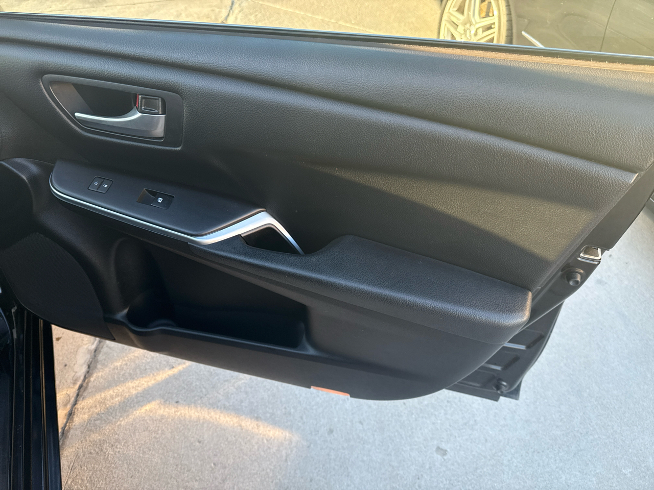 Toyota Camry SE 2017