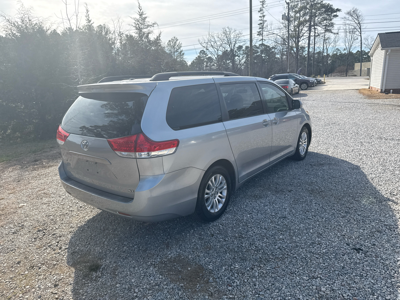 Toyota Sienna XLE FWD 8-Passenger V6 2014