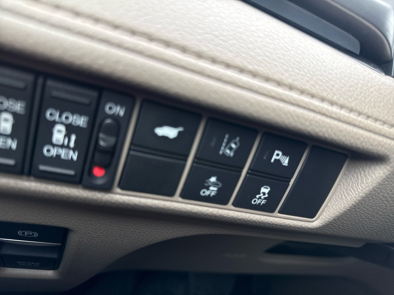 Honda Odyssey Elite 2019