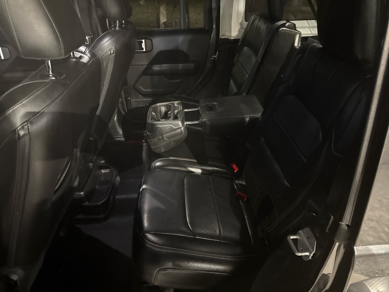 Jeep Wrangler Unlimited Sahara 2018