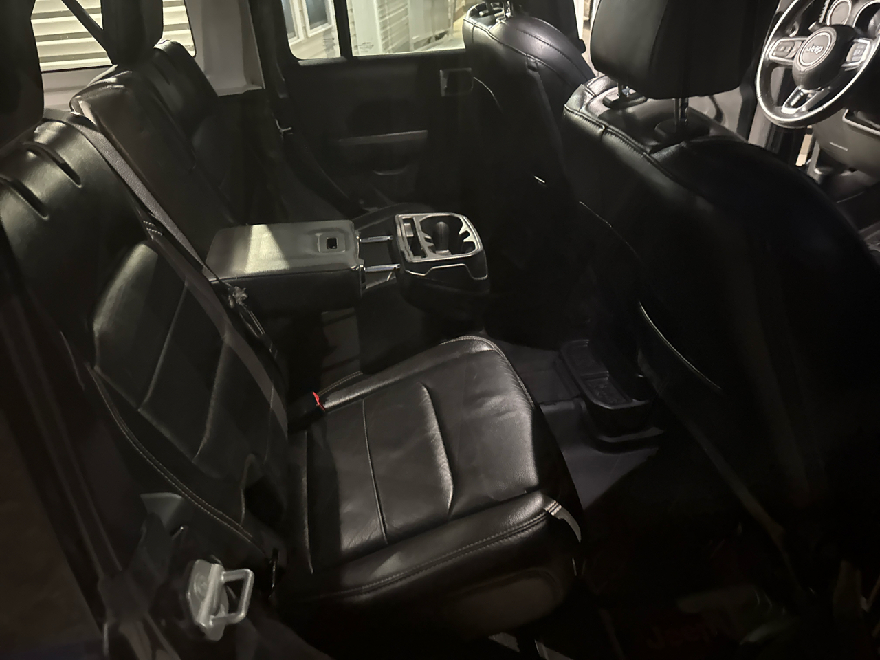 Jeep Wrangler Unlimited Sahara 2018