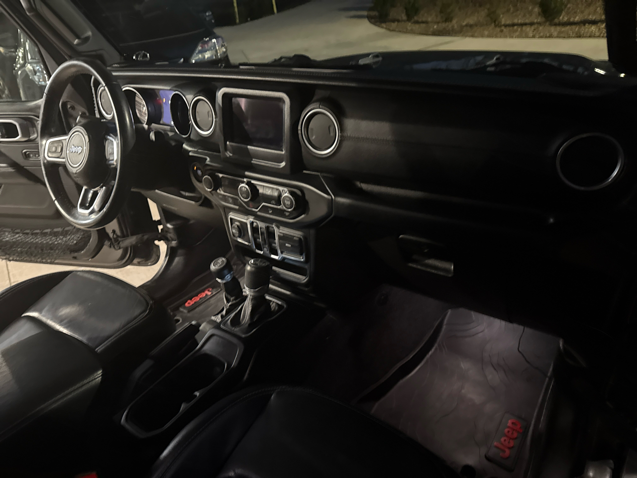 Jeep Wrangler Unlimited Sahara 2018