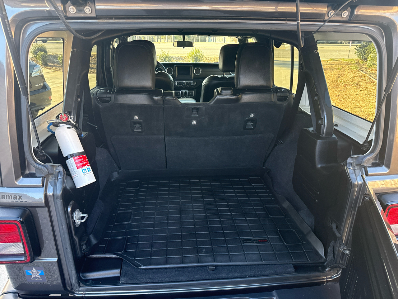 Jeep Wrangler Unlimited Sahara 2018