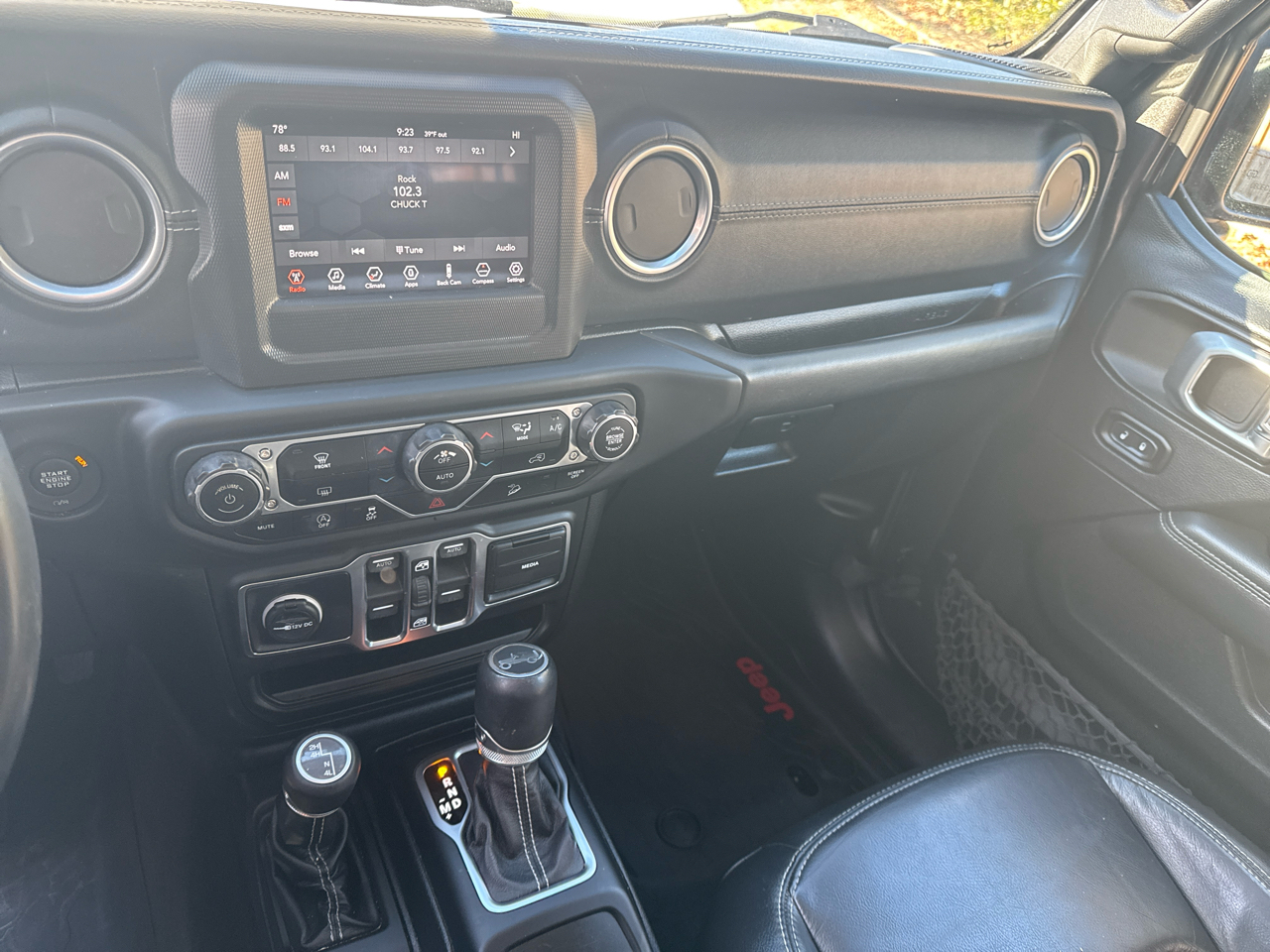 Jeep Wrangler Unlimited Sahara 2018