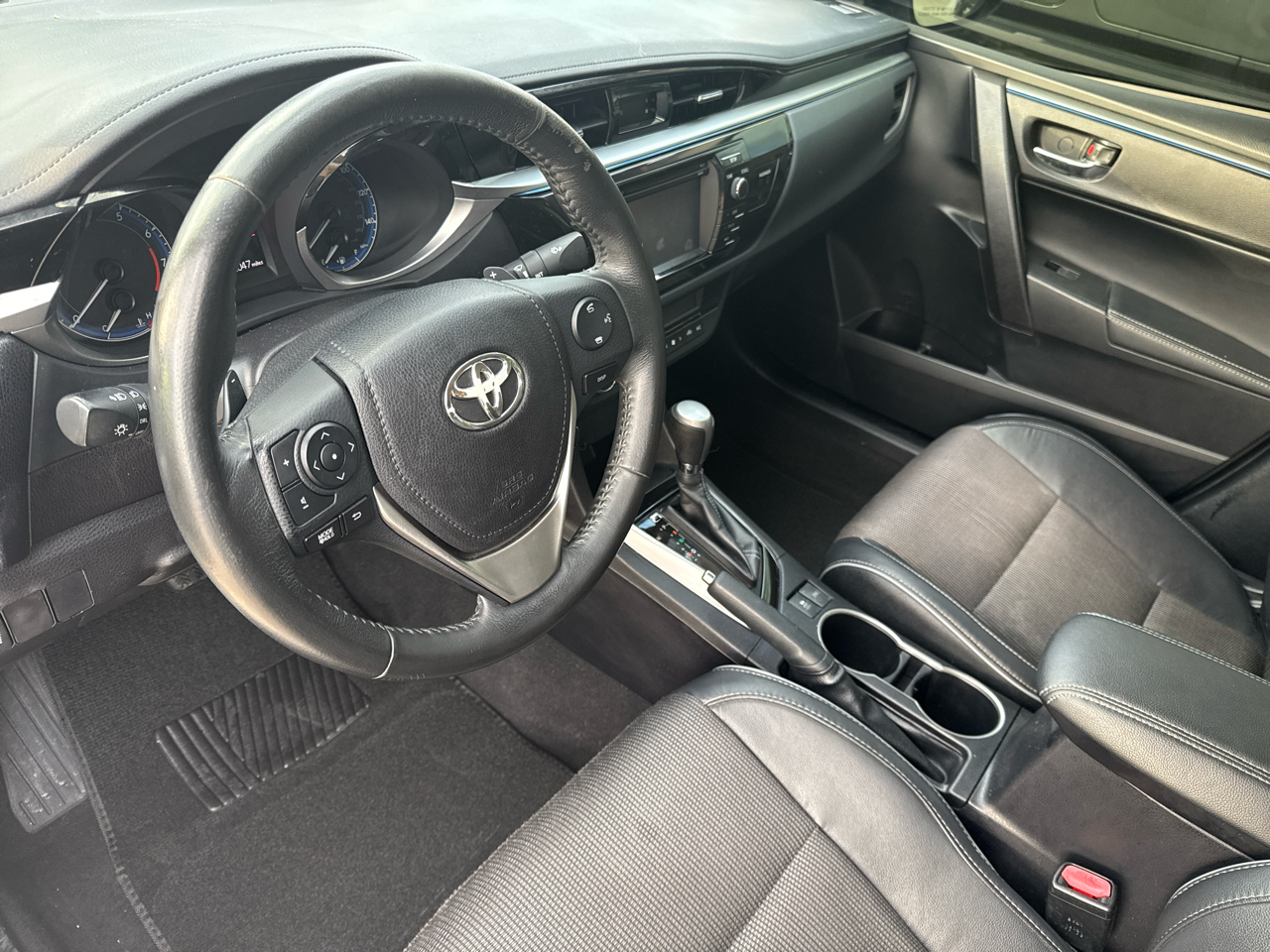 Toyota Corolla  2015