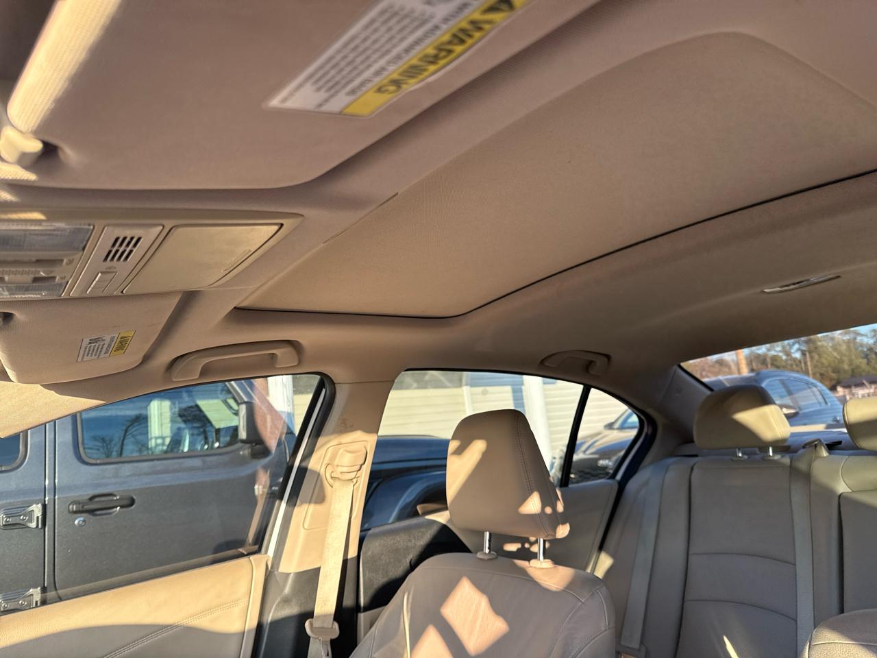 Honda Accord EX-L V6 Sedan AT with Navigation 2015