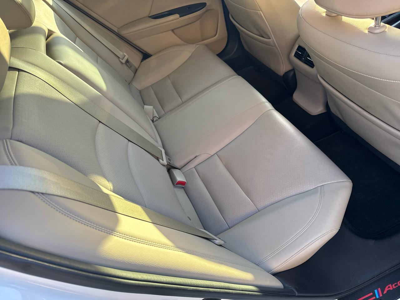 Honda Accord EX-L V6 Sedan AT with Navigation 2015