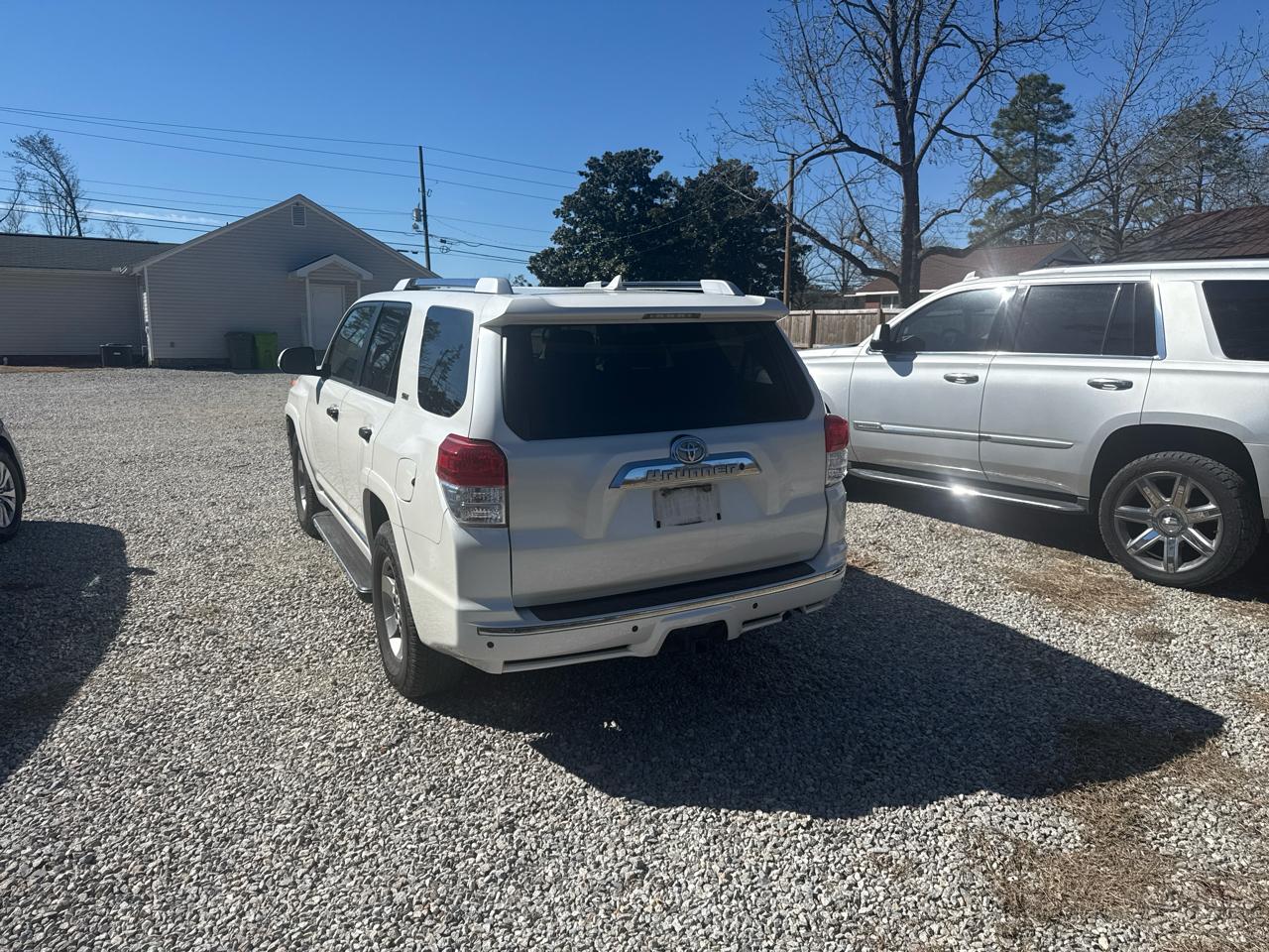 Toyota 4Runner SR5 2WD 2012