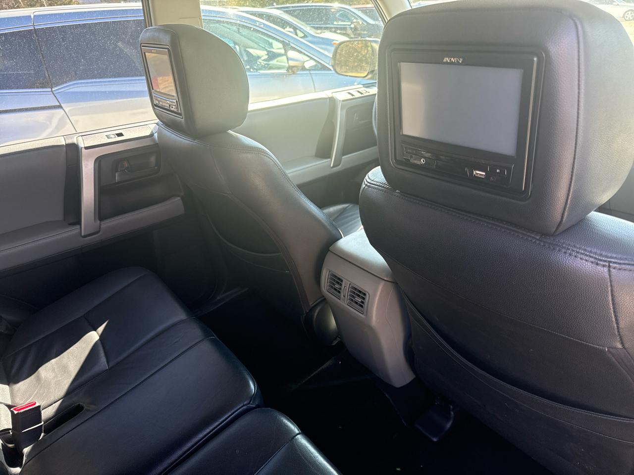 Toyota 4Runner SR5 2WD 2012