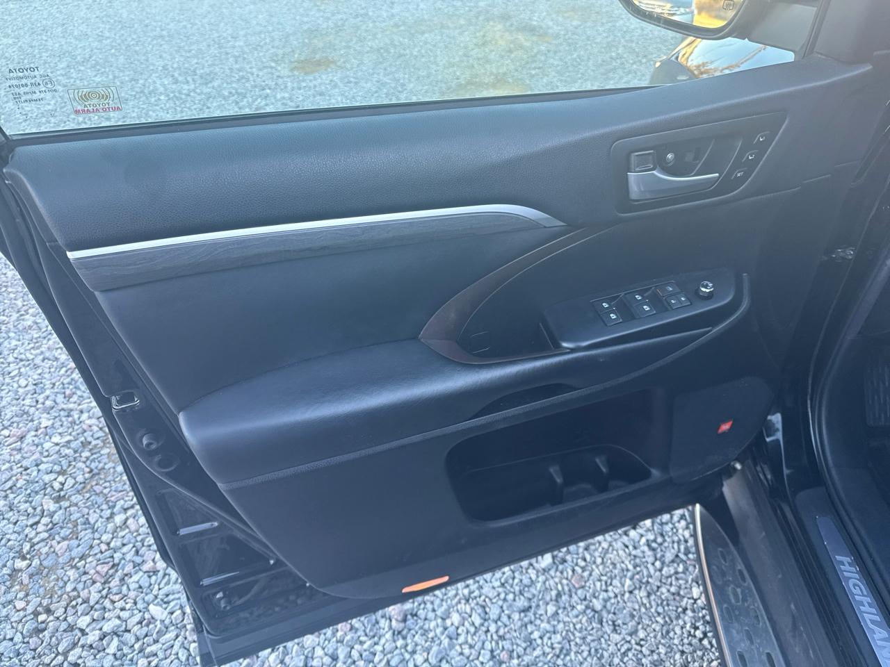 Toyota Highlander Limited Platinum AWD V6 2018