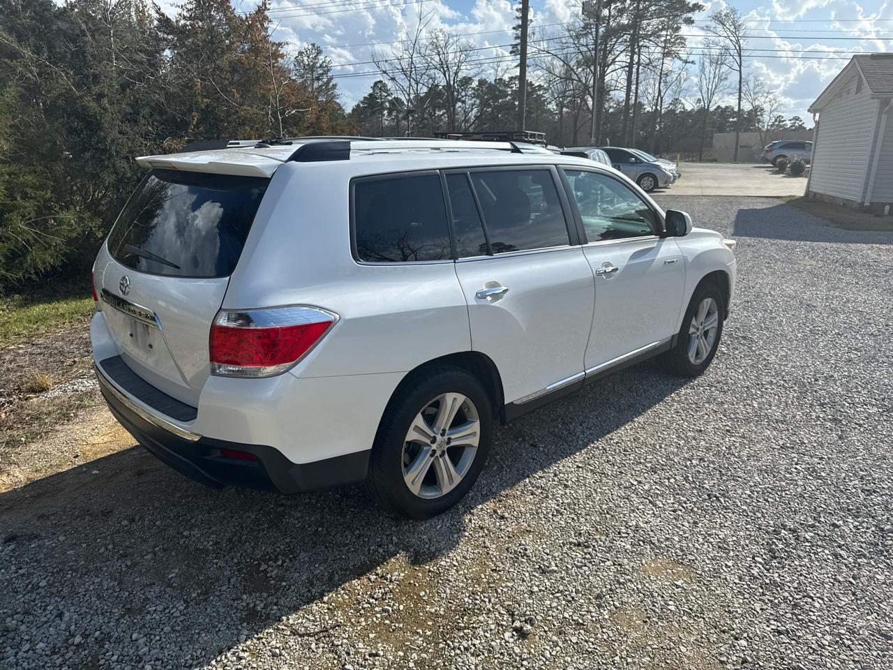 Toyota Highlander Limited 2WD 2012