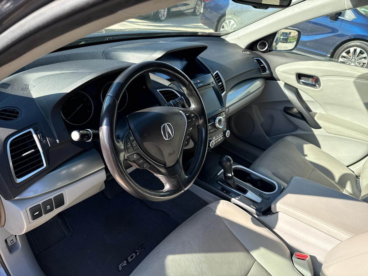 Acura RDX 6-Spd AT w/ Technology Package 2017