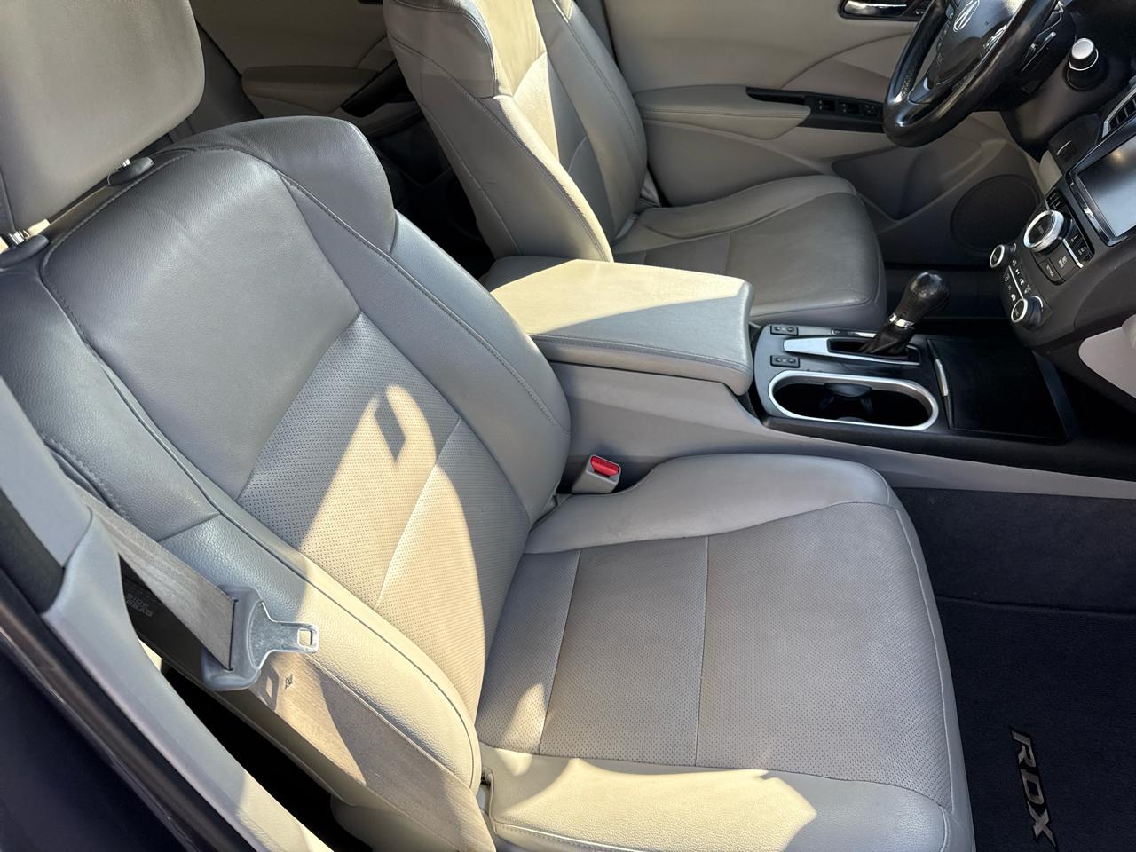 Acura RDX 6-Spd AT w/ Technology Package 2017