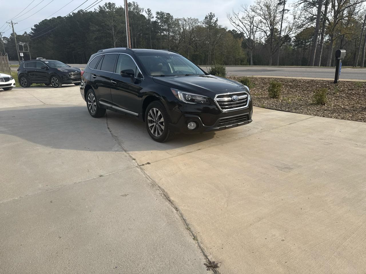 Subaru Outback 3.6R Touring 2019