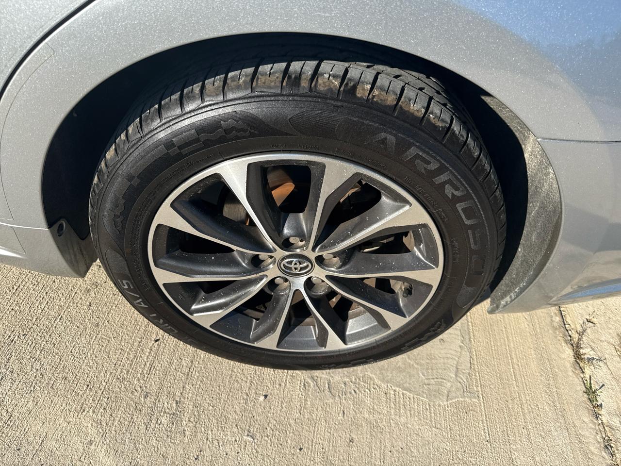 Toyota Avalon XLE Premium 2016