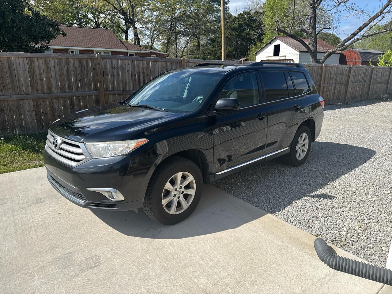 Toyota Highlander SE FWD V6 2013