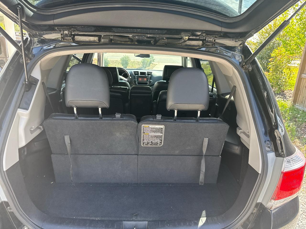 Toyota Highlander SE FWD V6 2013