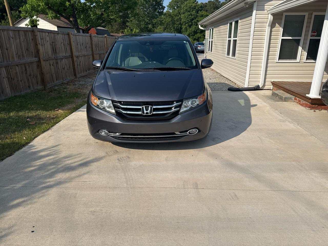 Honda Odyssey Touring Elite 2016