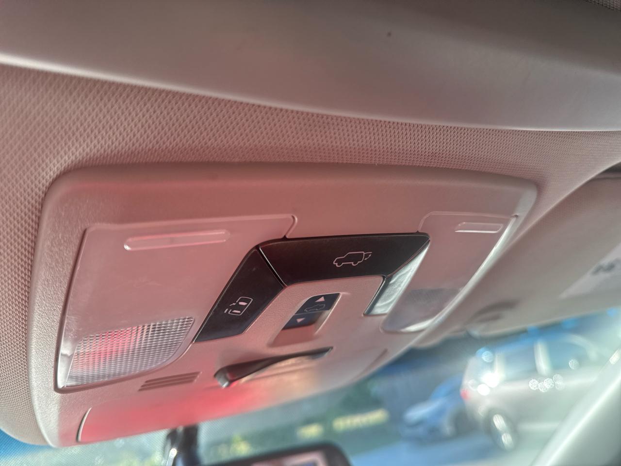 Toyota Sienna SE 8-Passenger 2017