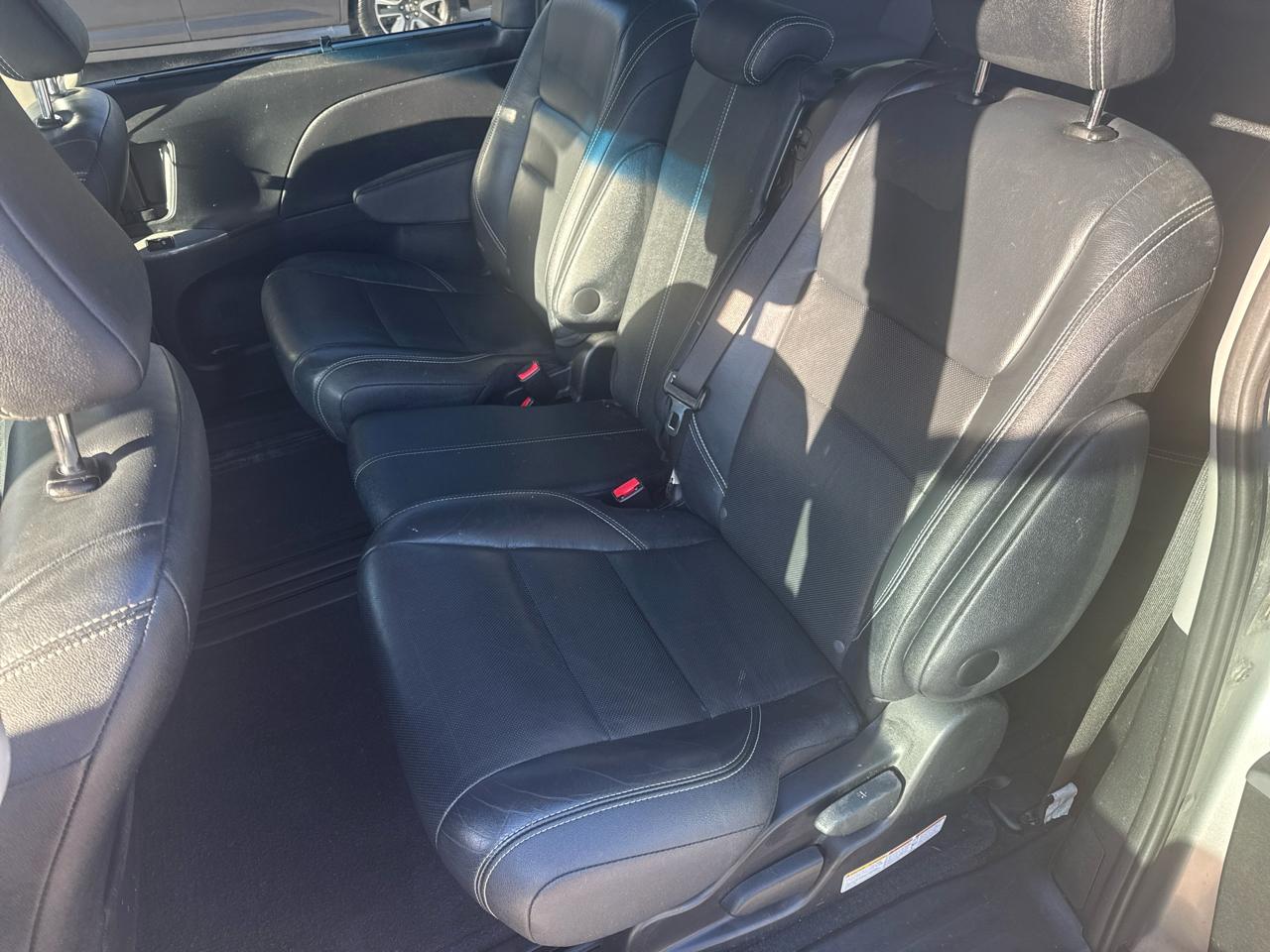 Toyota Sienna SE 8-Passenger 2017
