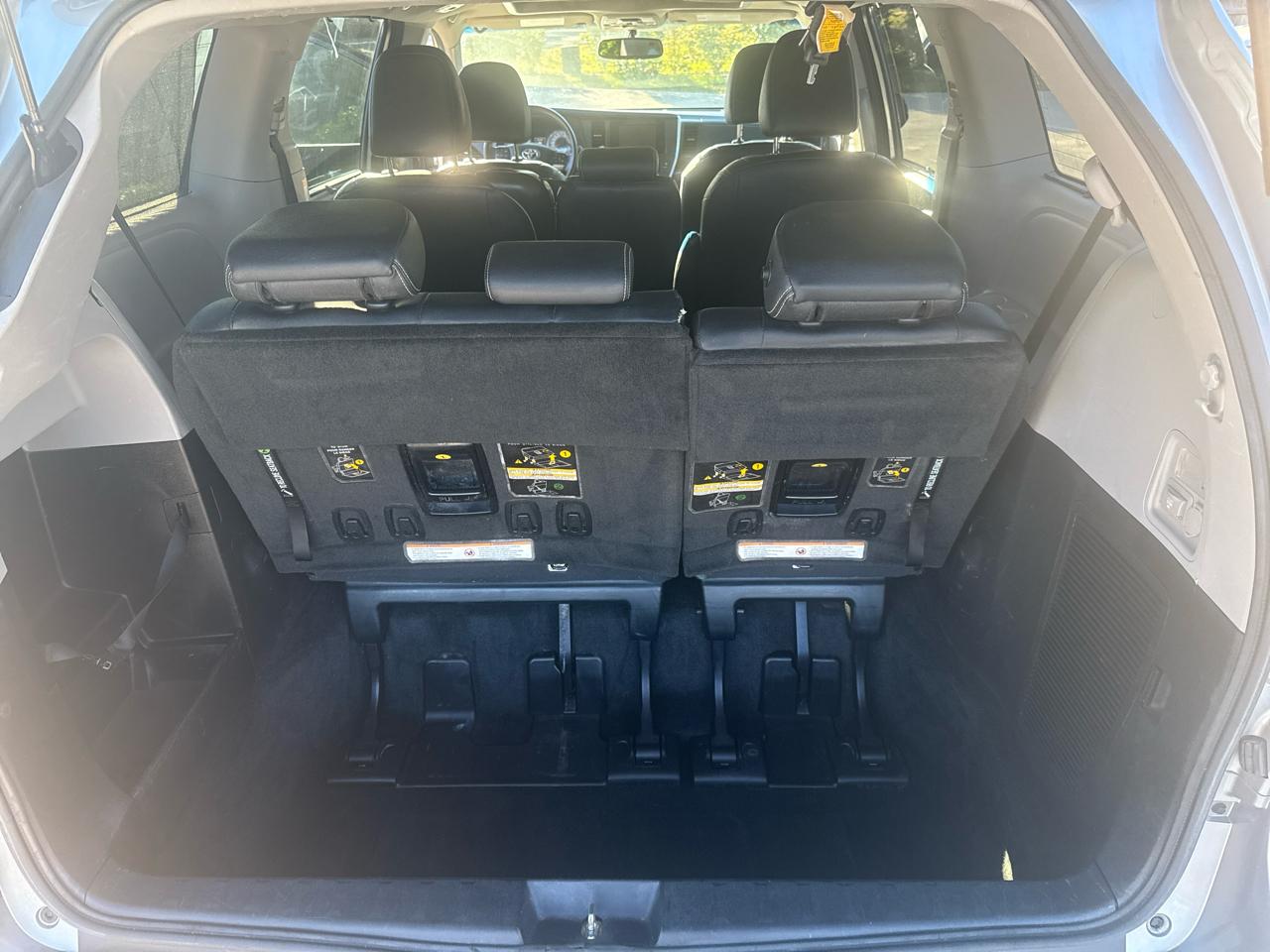 Toyota Sienna SE 8-Passenger 2017