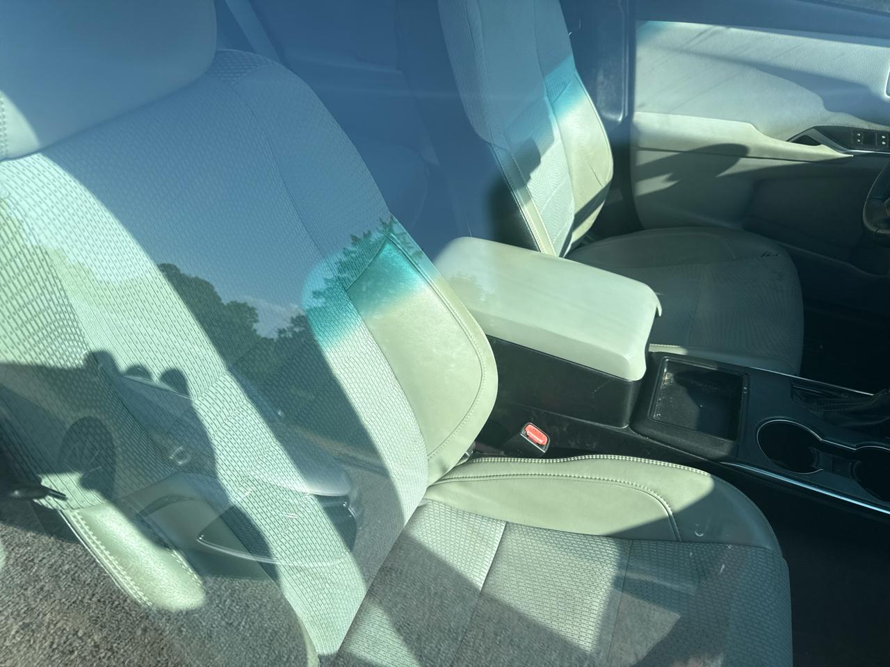 Toyota Camry SE 2016