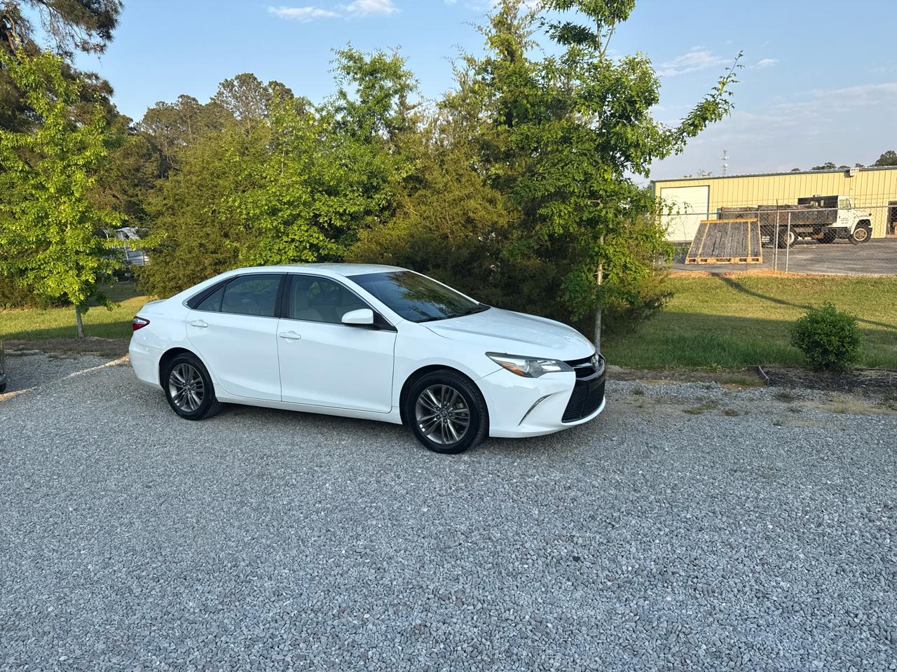 Toyota Camry SE 2016