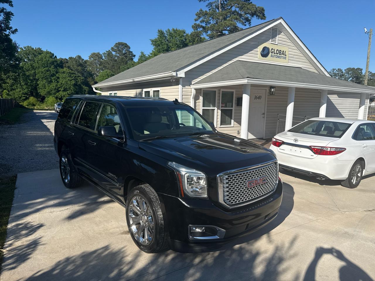 GMC Yukon Denali 2WD 2017