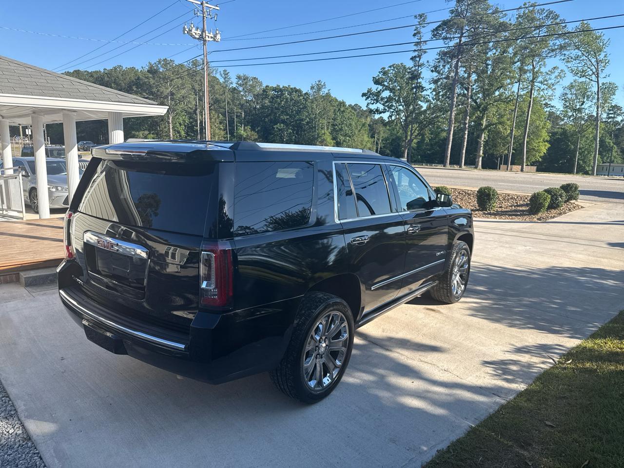 GMC Yukon Denali 2WD 2017