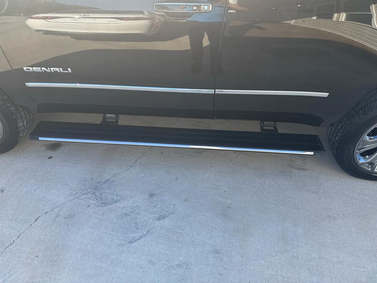 GMC Yukon Denali 2WD 2017