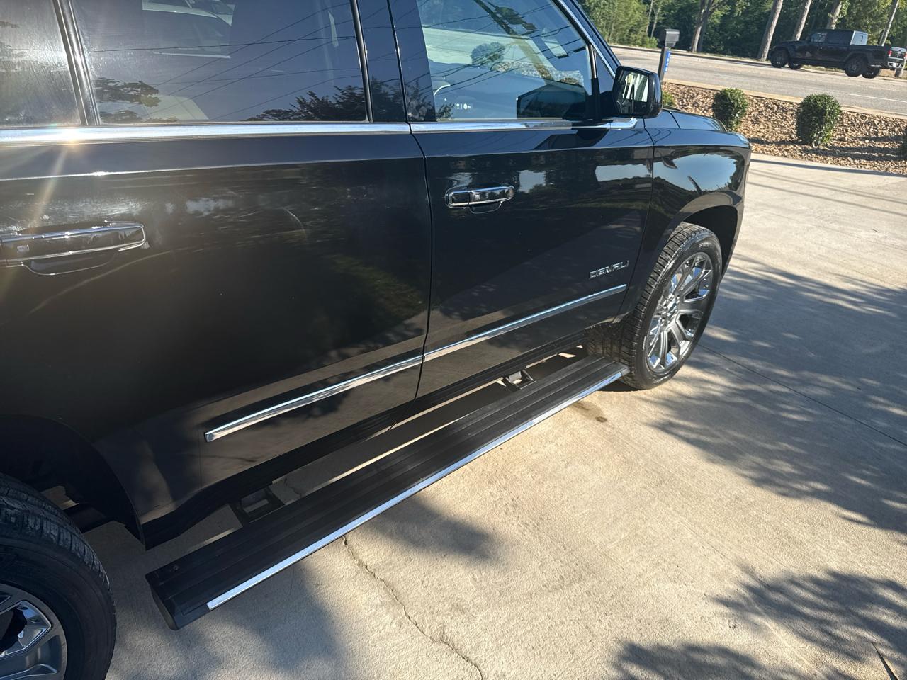 GMC Yukon Denali 2WD 2017