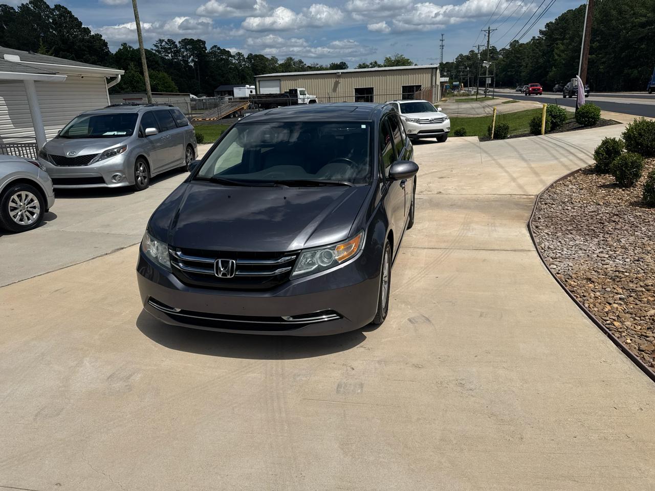 Honda Odyssey EX-L w/Rear Entertainment 2016