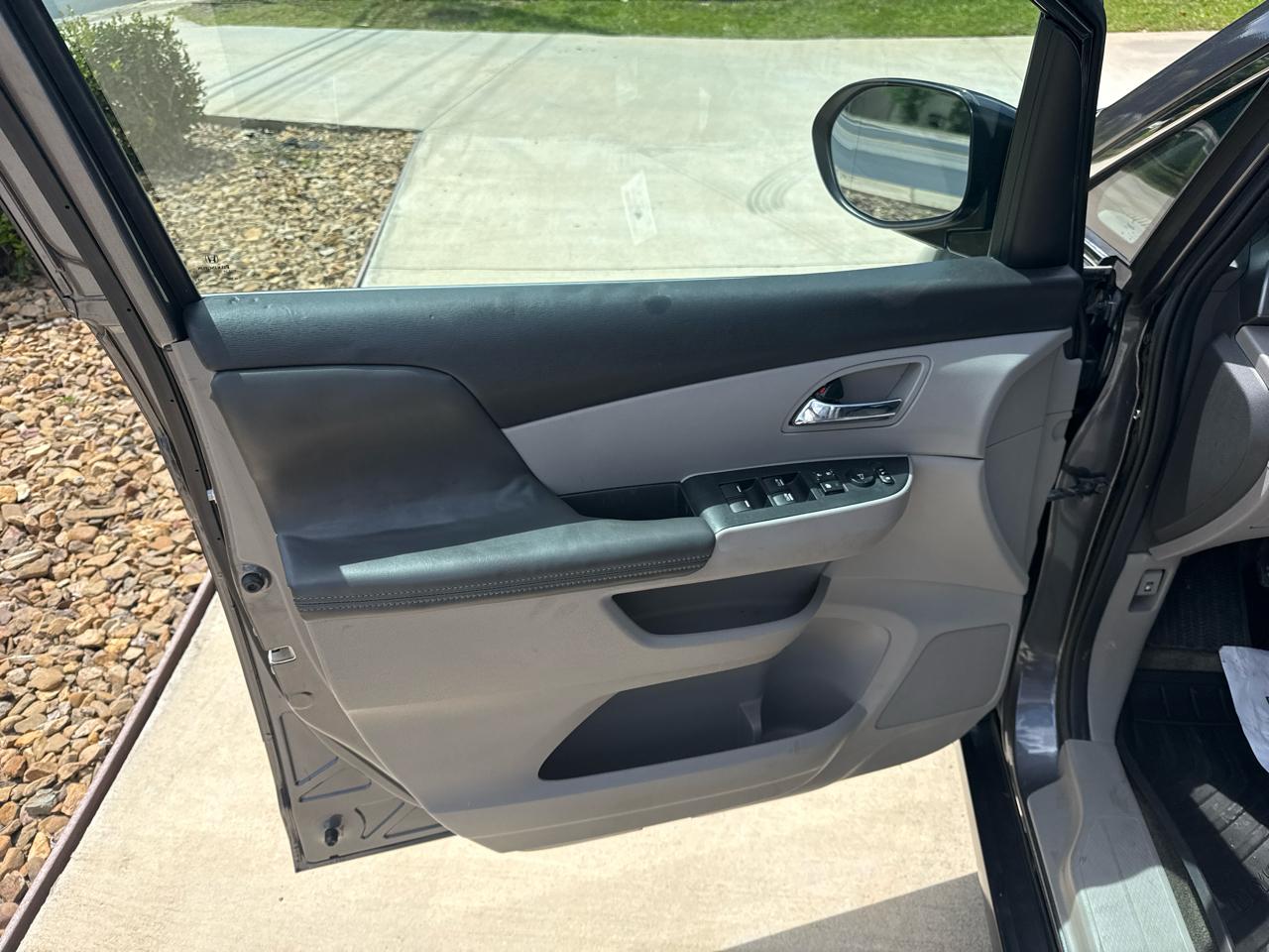 Honda Odyssey EX-L w/Rear Entertainment 2016
