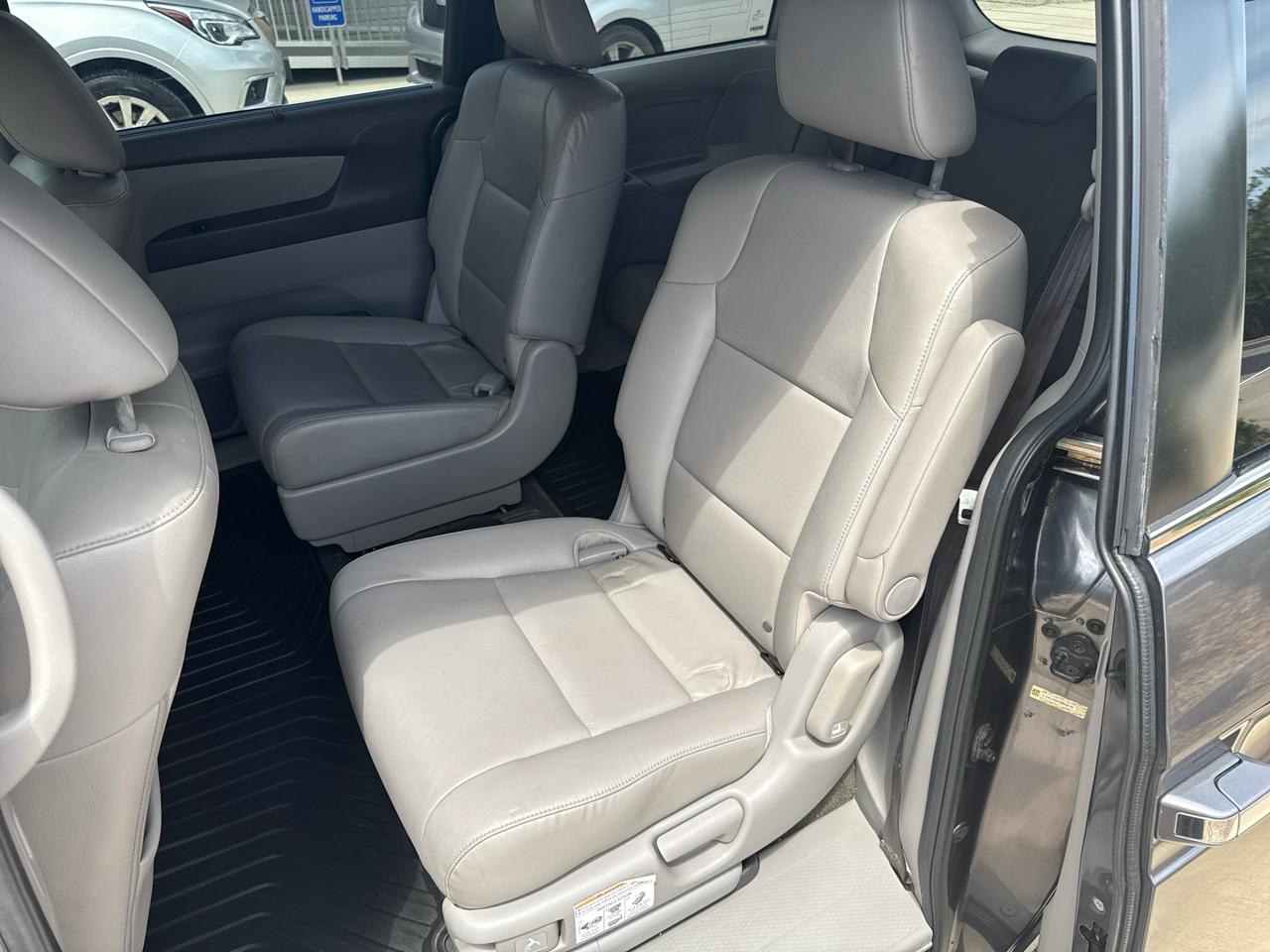 Honda Odyssey EX-L w/Rear Entertainment 2016