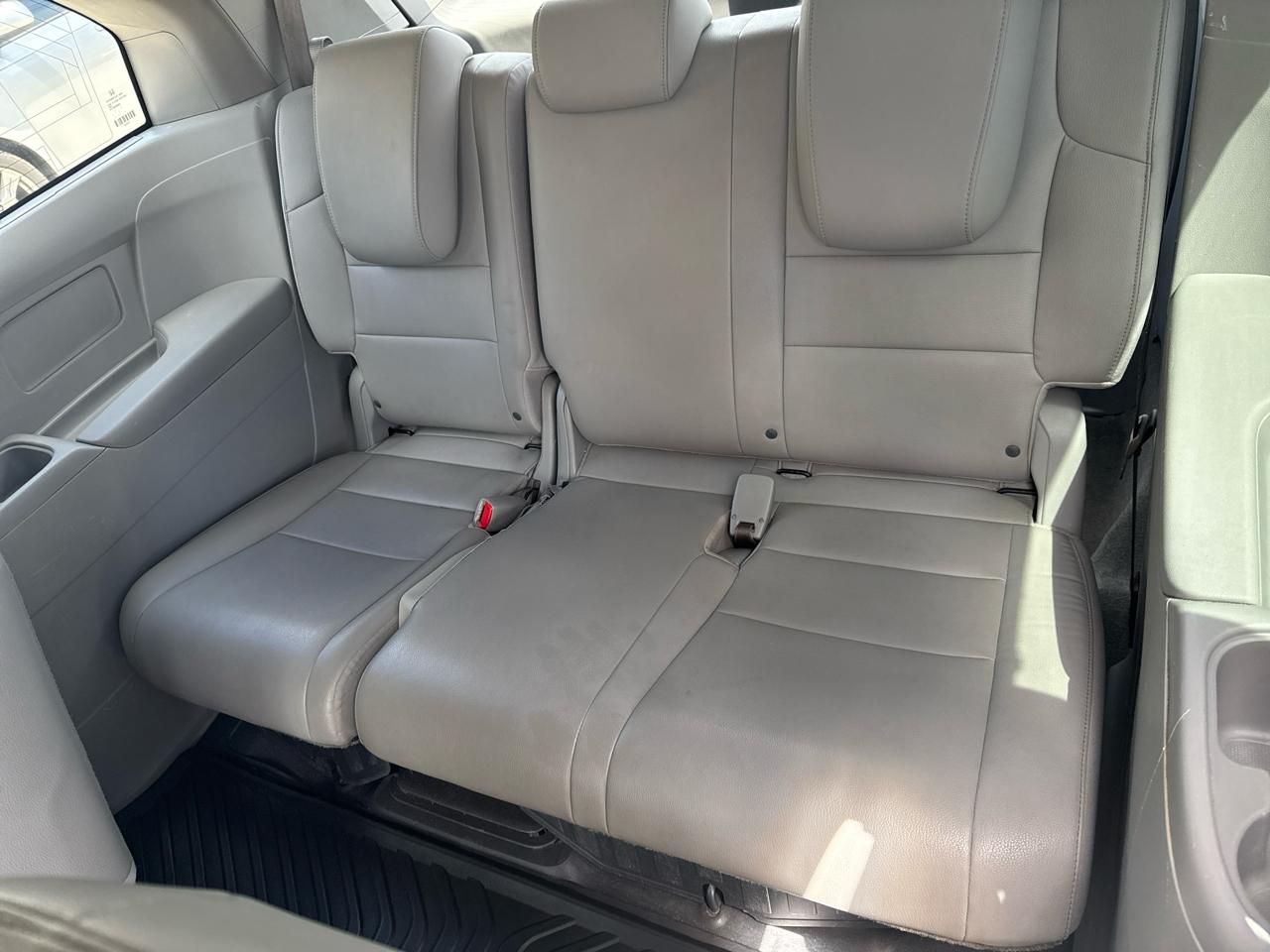 Honda Odyssey EX-L w/Rear Entertainment 2016