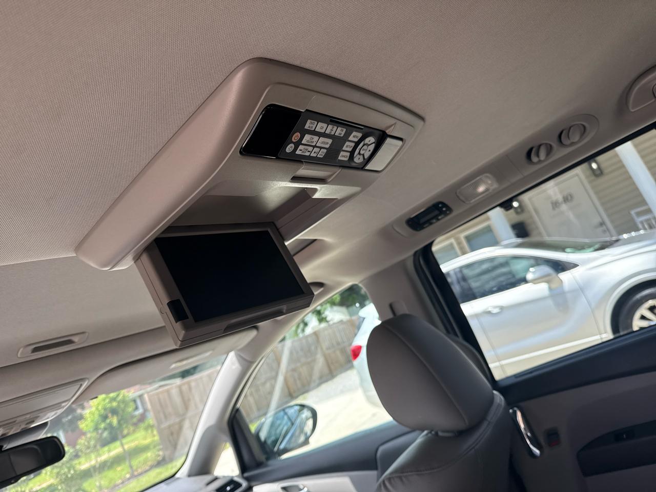 Honda Odyssey EX-L w/Rear Entertainment 2016