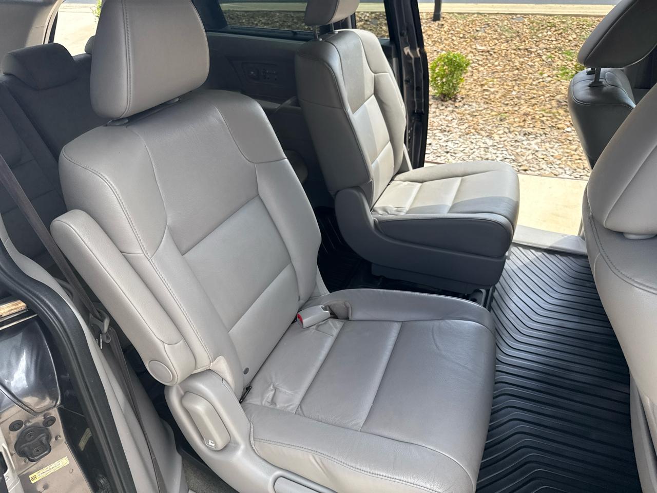Honda Odyssey EX-L w/Rear Entertainment 2016