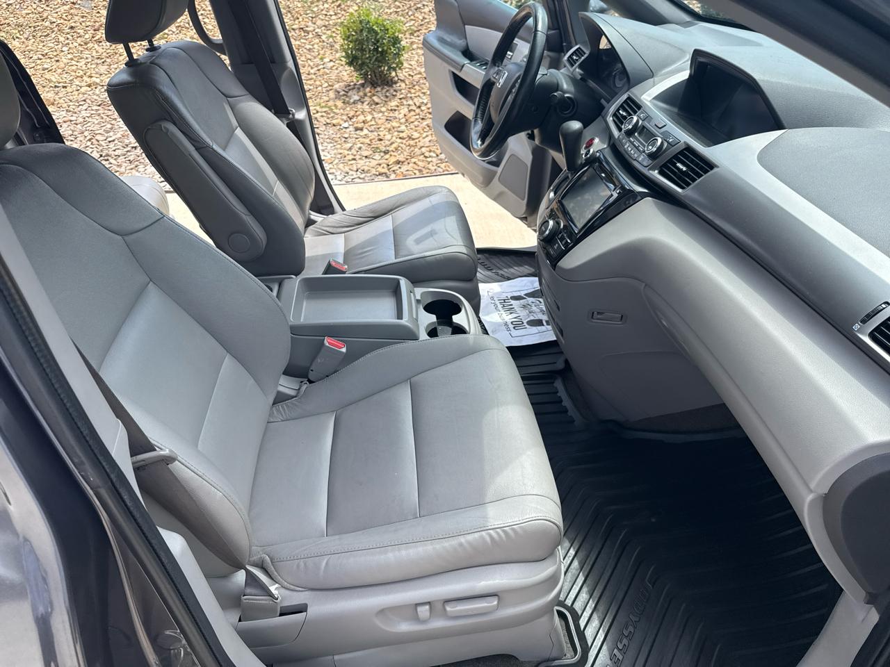 Honda Odyssey EX-L w/Rear Entertainment 2016