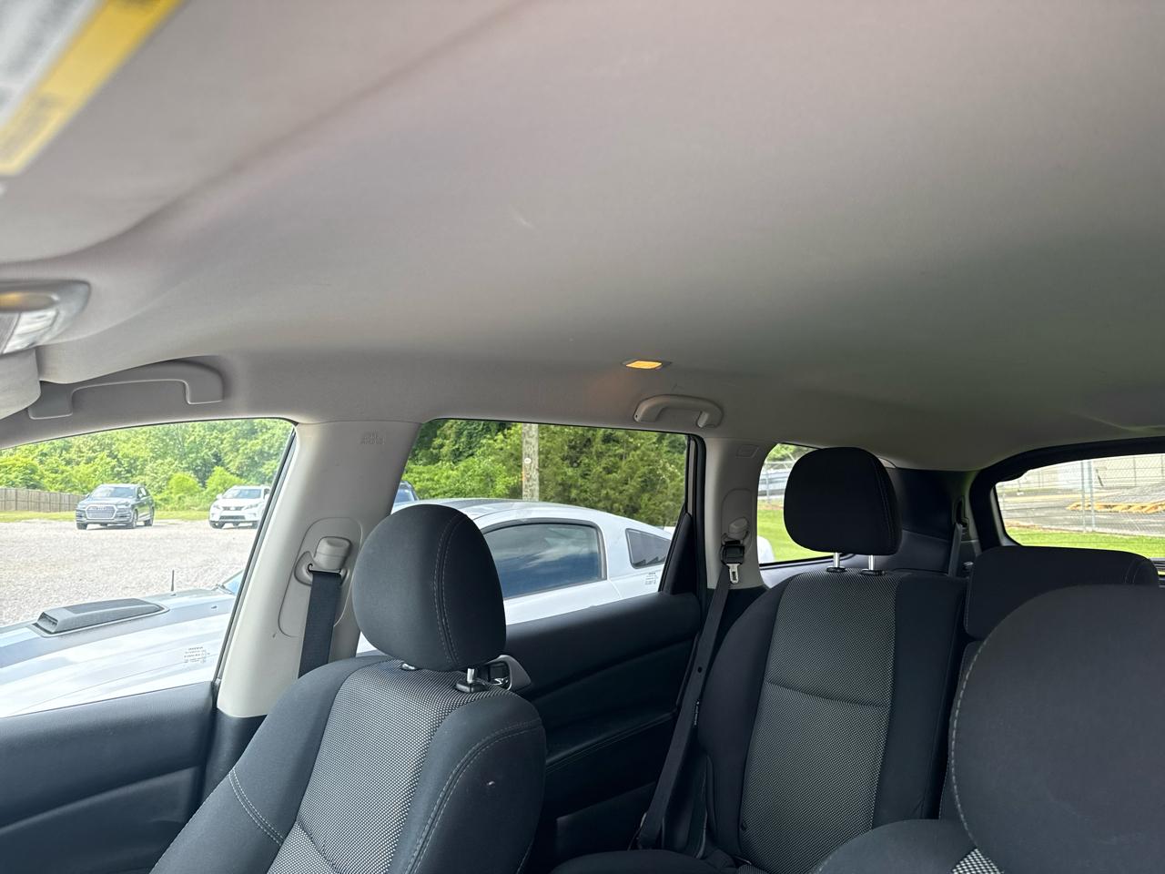 Nissan Pathfinder SV 2WD 2019