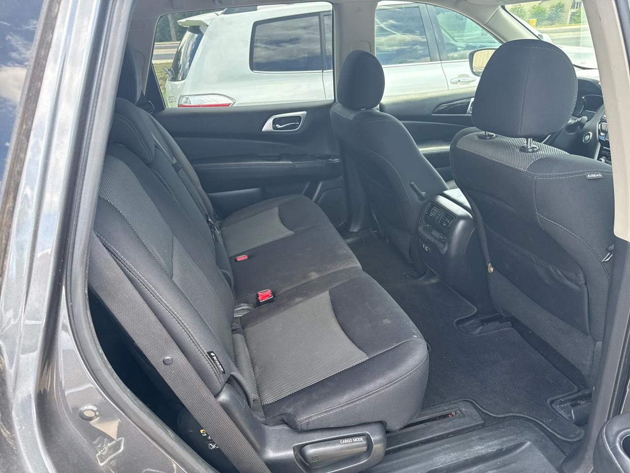 Nissan Pathfinder SV 2WD 2019