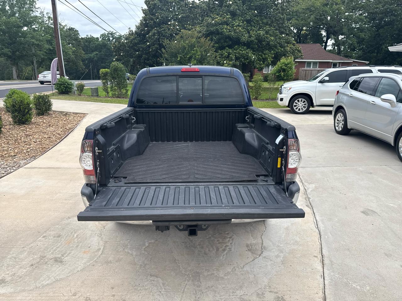 Toyota Tacoma PreRunner Double Cab V6 Auto 2WD 2012