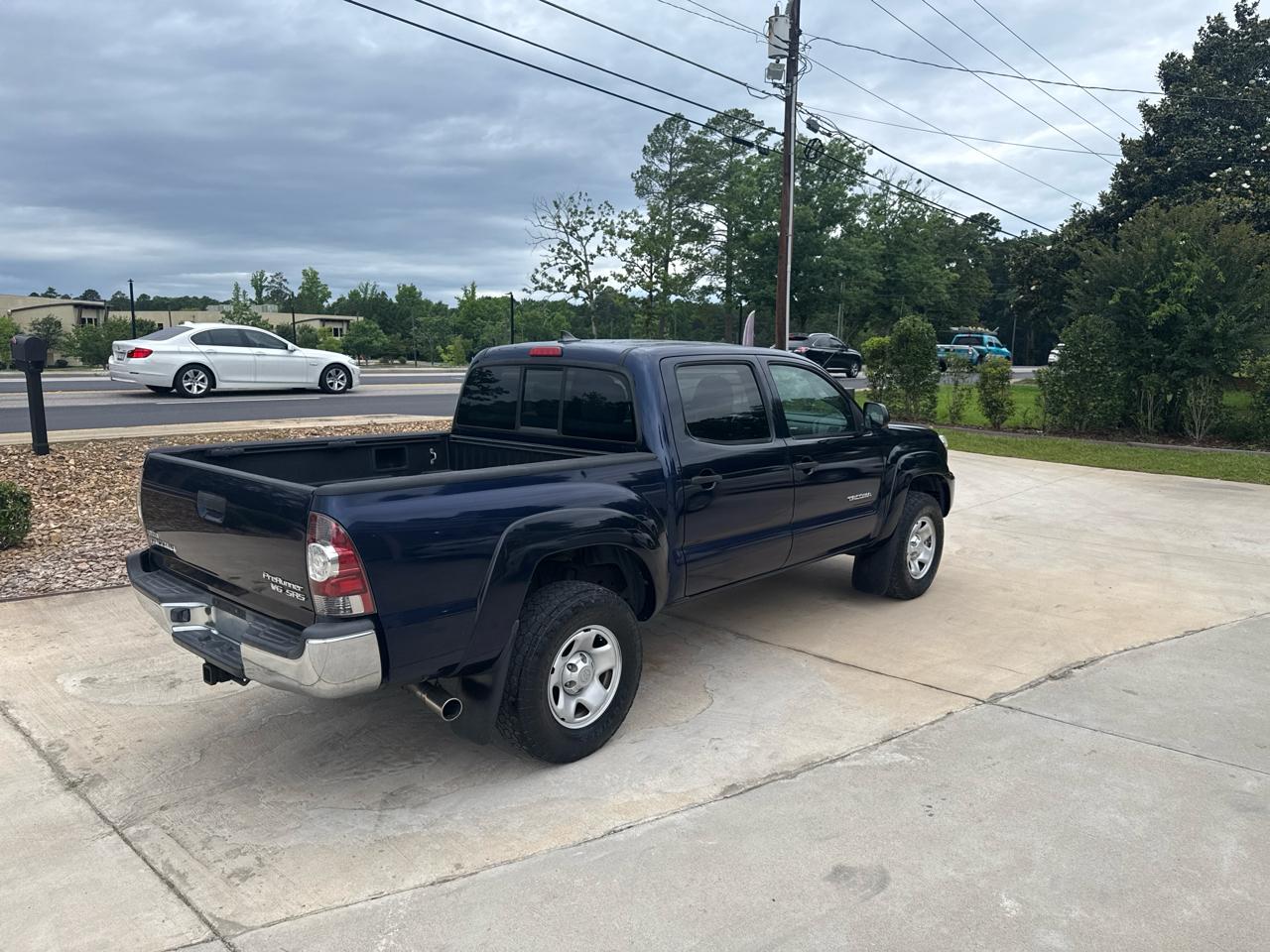 Toyota Tacoma PreRunner Double Cab V6 Auto 2WD 2012