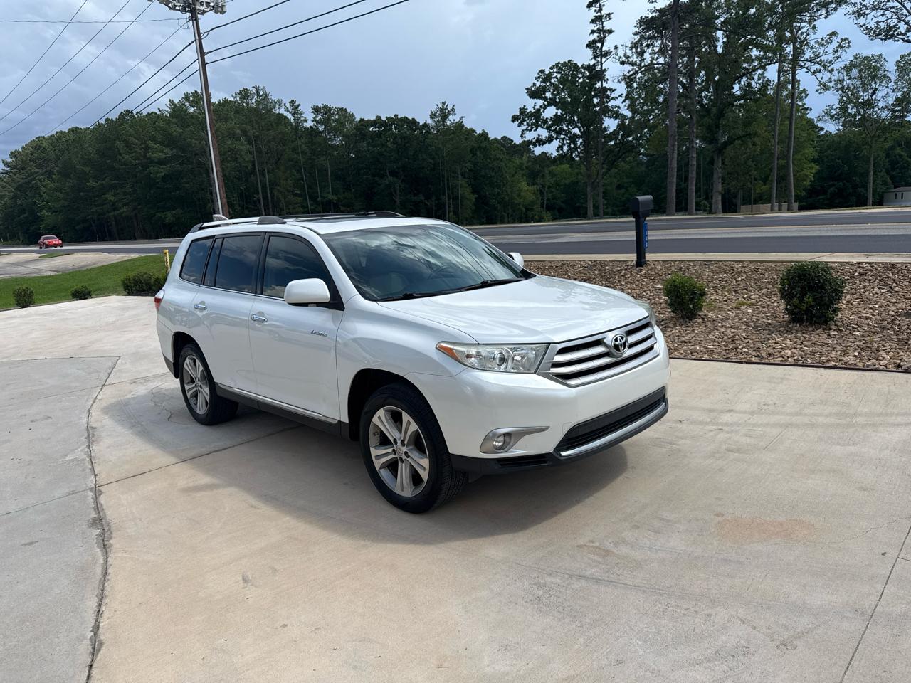 Toyota Highlander Limited 2WD 2013