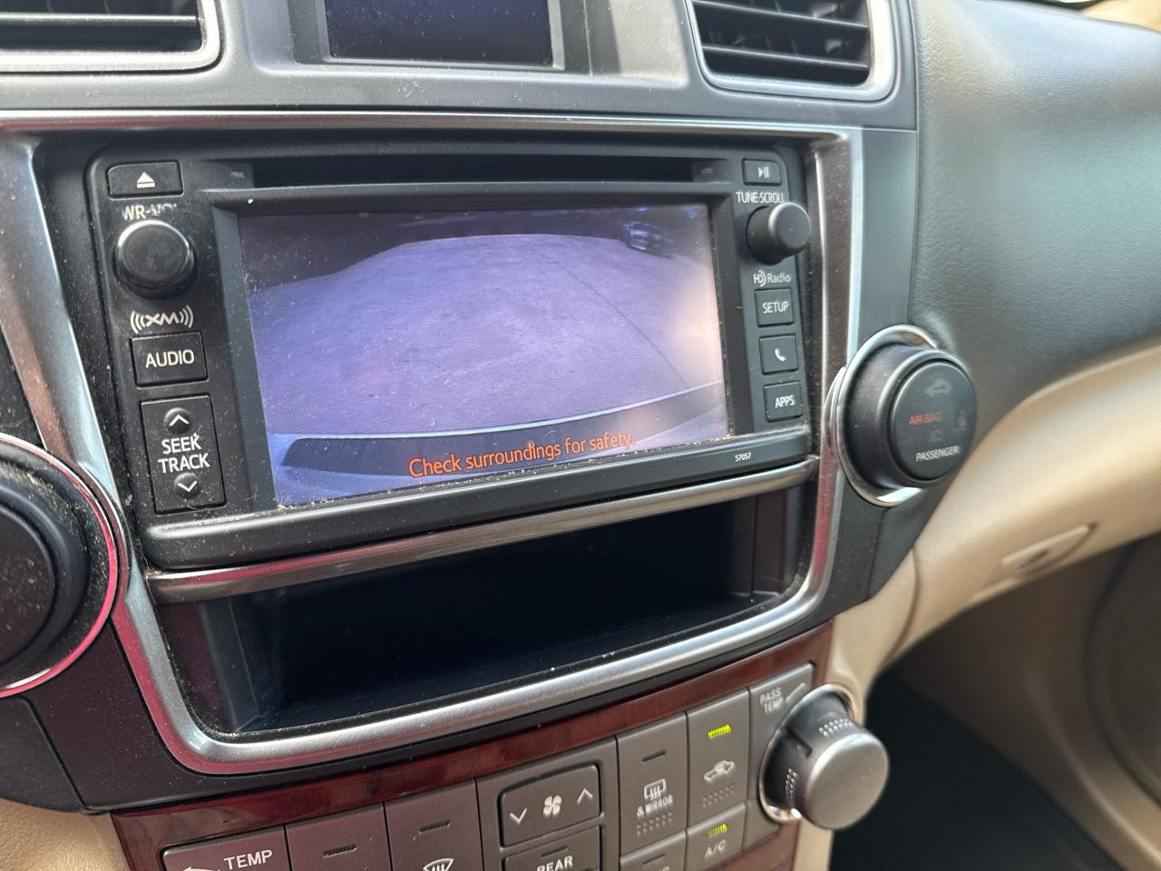 Toyota Highlander Limited 2WD 2013