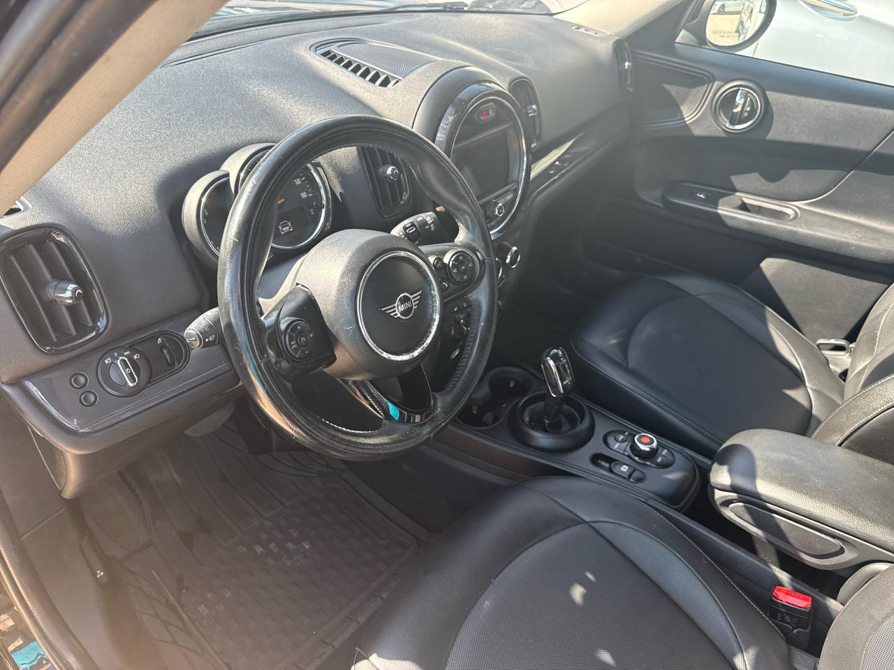 MINI Countryman Base 2020