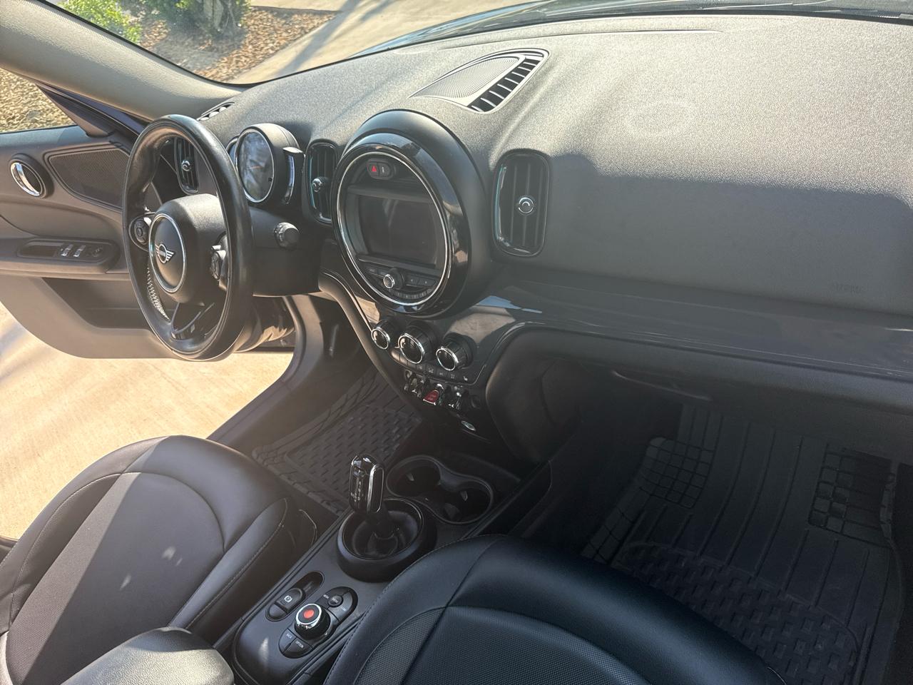MINI Countryman Base 2020