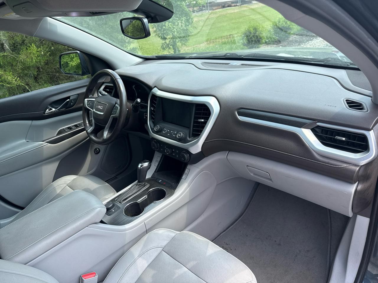 GMC Acadia SLT-1 FWD 2019