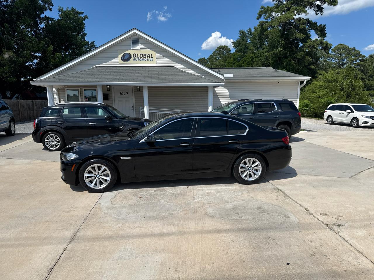 2016 BMW 5 Series 528i - Photo 6