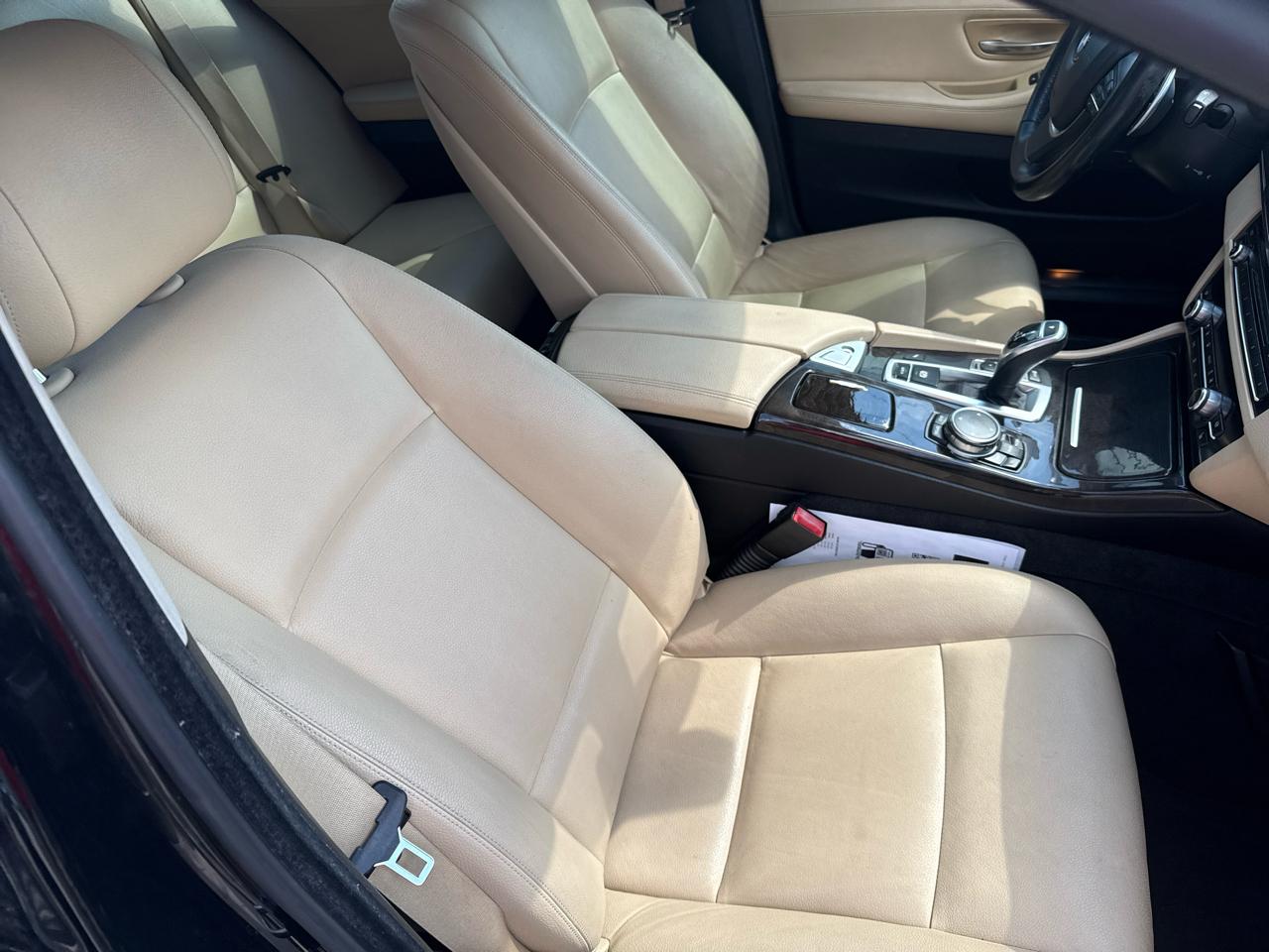 2016 BMW 5 Series 528i - Photo 21